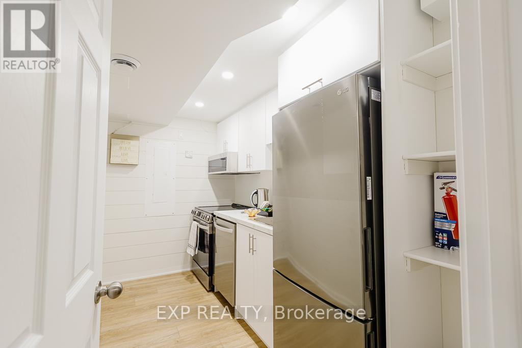 194 Willow Creek Circle, Ottawa, Ontario  K2G 7B1 - Photo 6 - X12900620