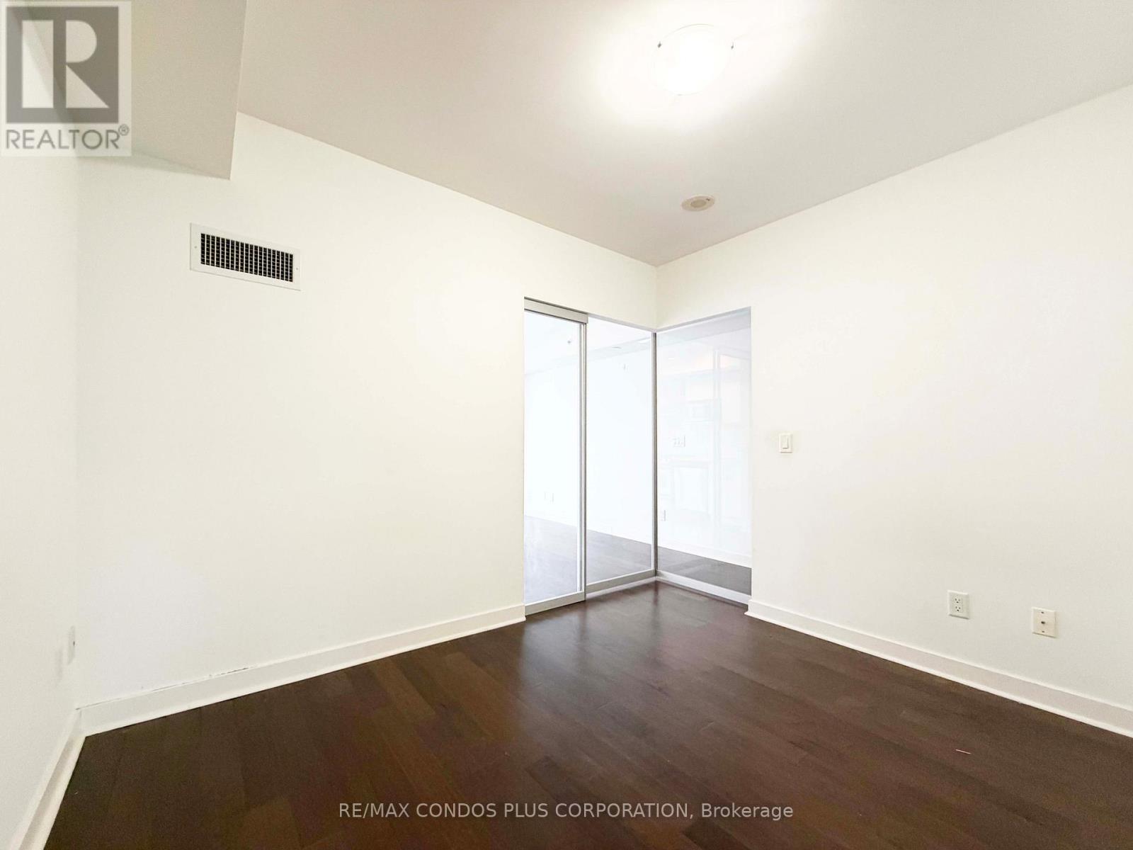 1508 - 58 Orchard View Boulevard, Toronto, Ontario  M4R 0A2 - Photo 8 - C12836056