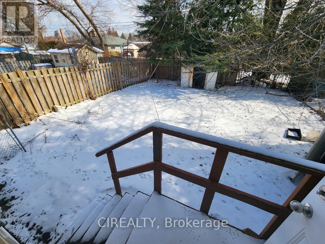 Main - 31 Bailey Crescent, Aurora (Aurora Highlands), Ontario  L4G 2B2 - Photo 19 - N12886208