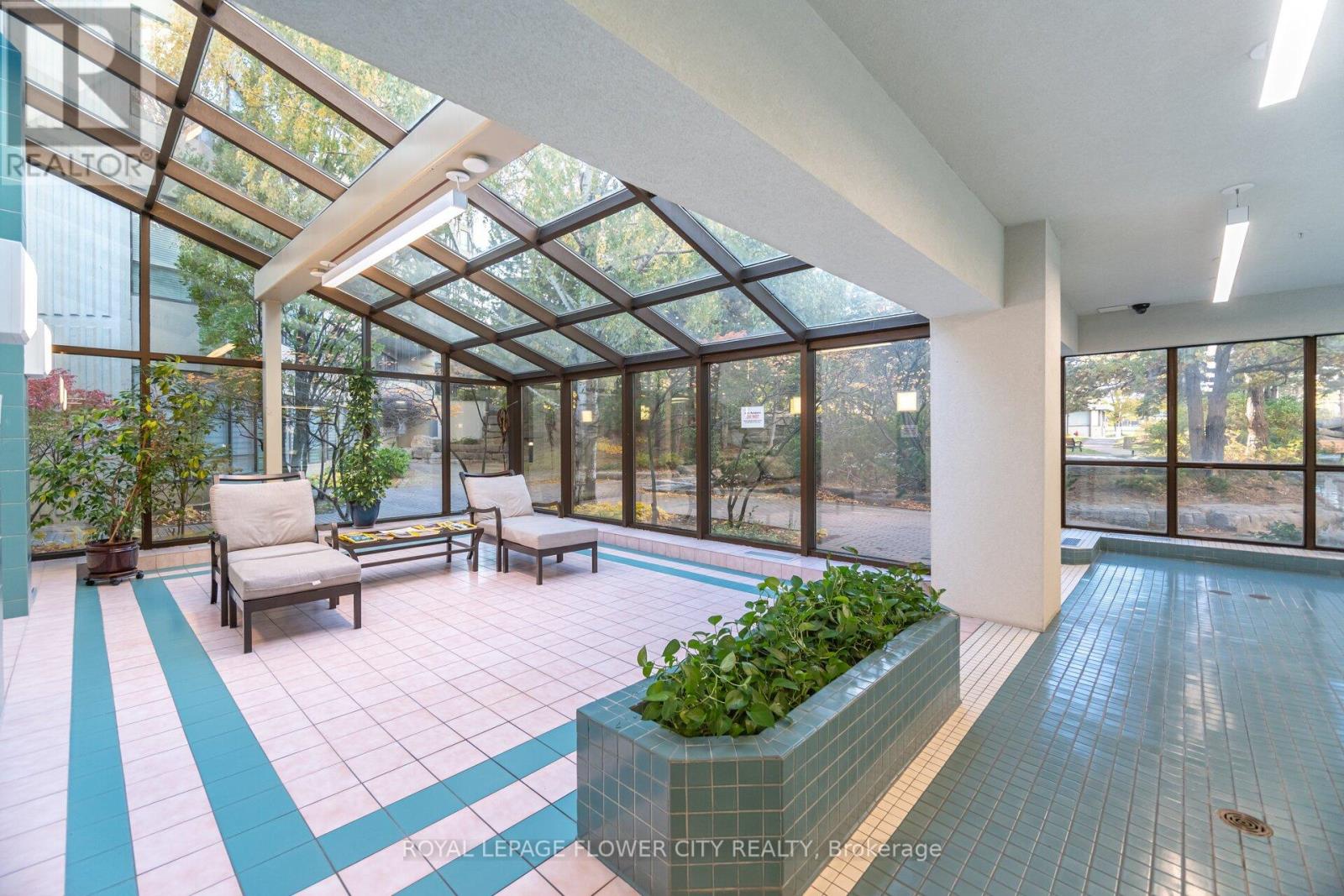 2103 - 22 Hanover Road, Brampton, Ontario  L6S 5K7 - Photo 37 - W12888586