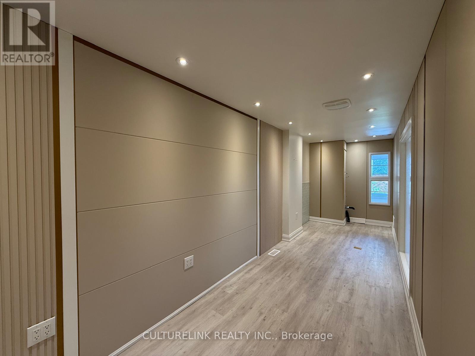 Rear 2nd & 3rd Floor - 5509 Yonge Street, Toronto, Ontario  M2N 5S3 - Photo 2 - C12900672