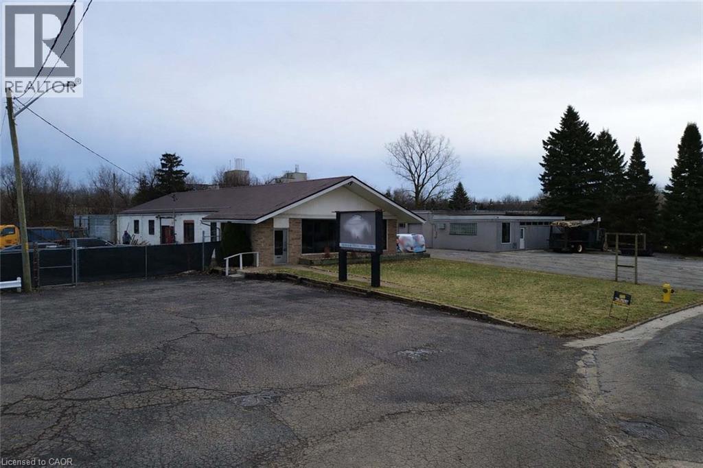 607 Bank Street, Simcoe, Ontario  N3Y 3N3 - Photo 2 - 40798221