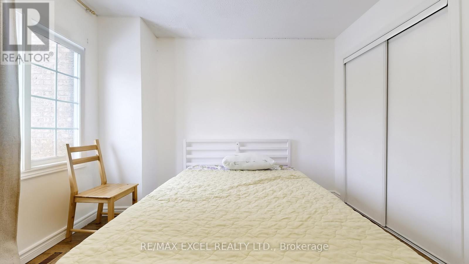 11 Royal Manor Crescent, Richmond Hill, Ontario  L4B 3N5 - Photo 20 - N12900676