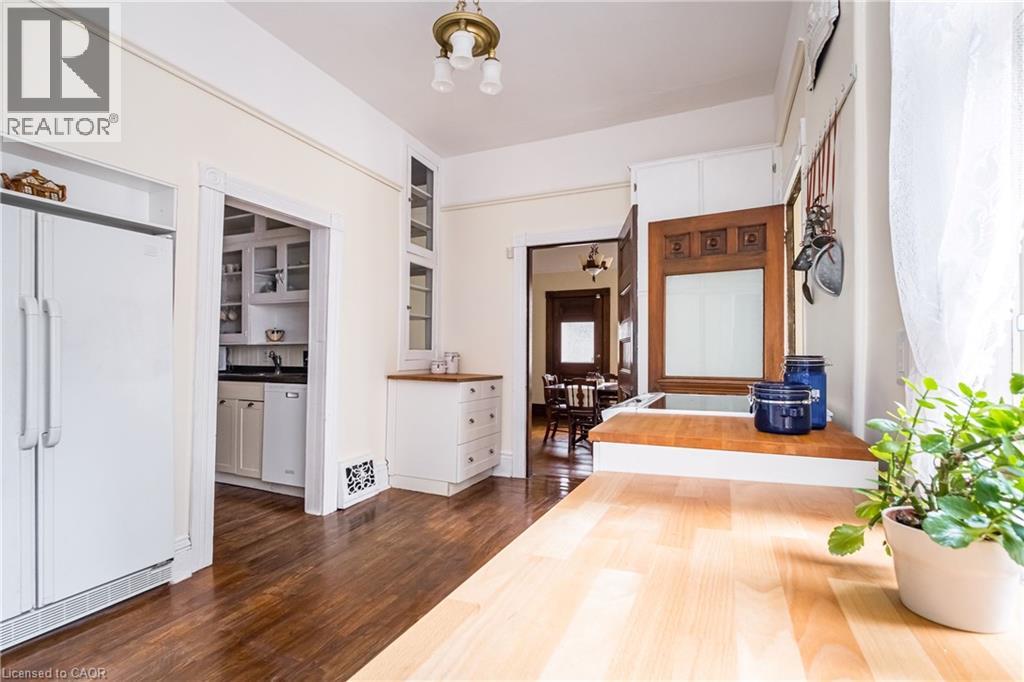 55 Cayley Street, Dundas, Ontario  L9H 2E6 - Photo 10 - 40812264