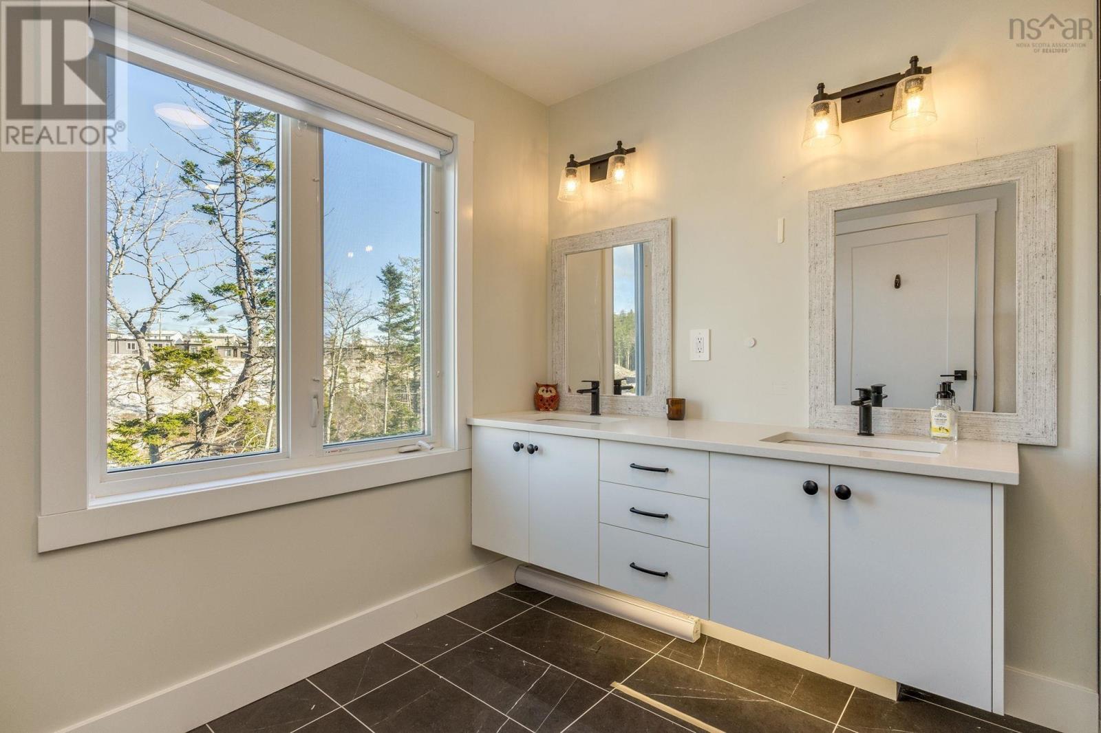 6 Breaktrail Drive, Halifax, Nova Scotia  B4B 2J7 - Photo 24 - 202604953