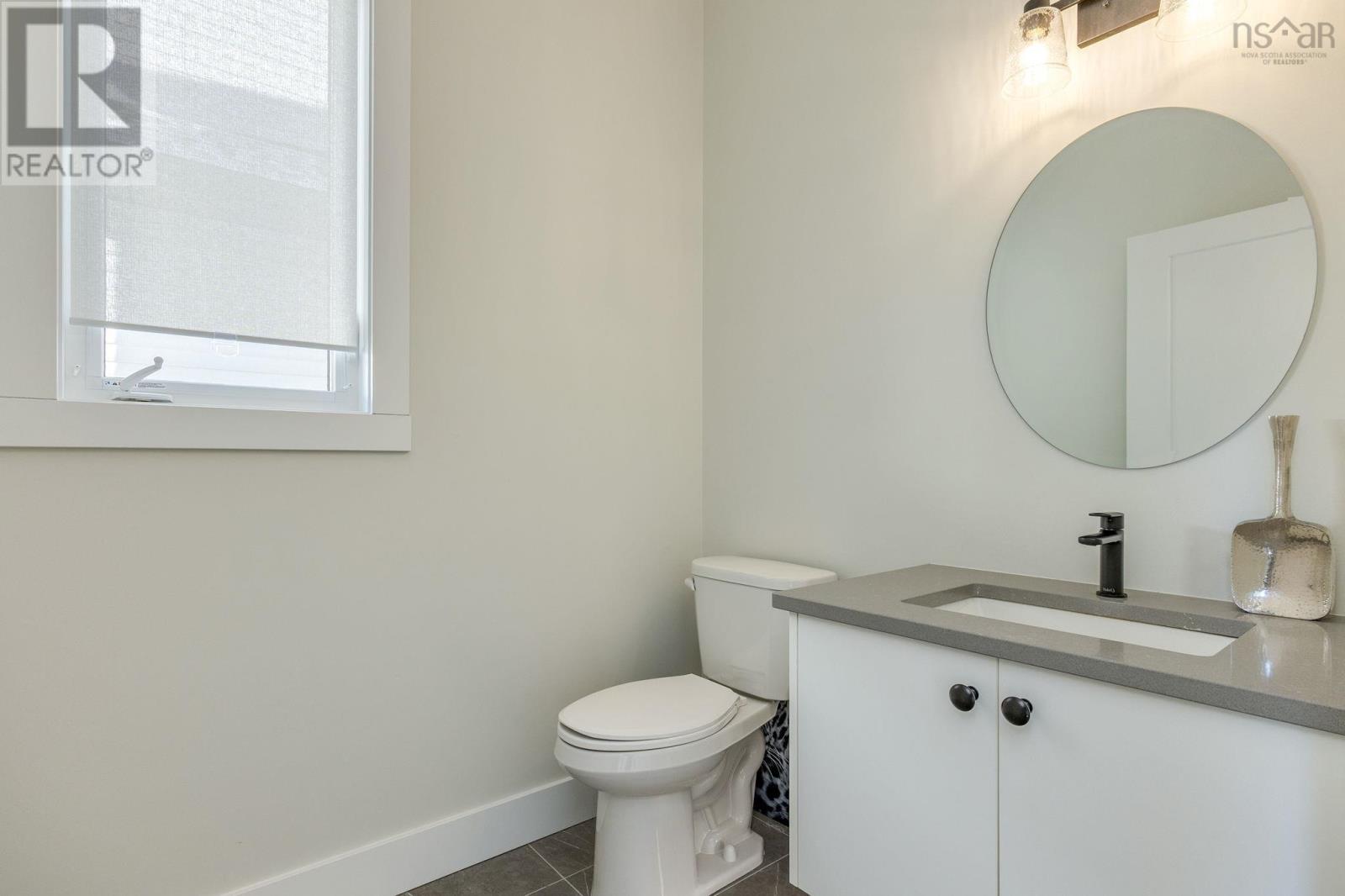 6 Breaktrail Drive, Halifax, Nova Scotia  B4B 2J7 - Photo 4 - 202604953