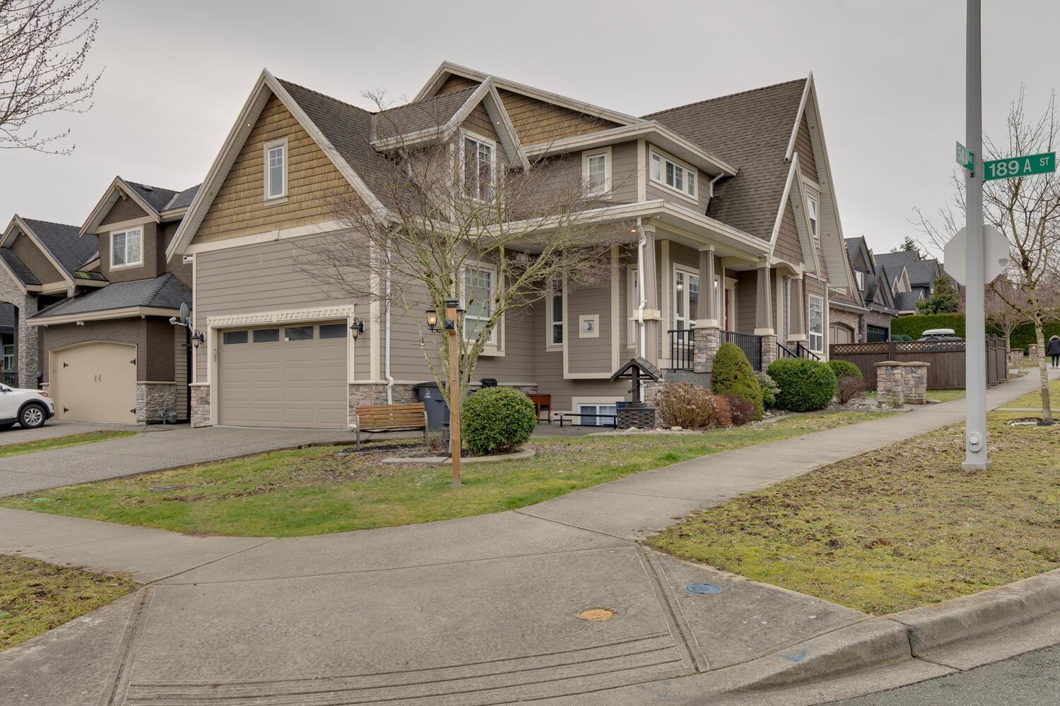 18938 54a Avenue, Surrey, British Columbia  V3S 6R4 - Photo 5 - R3101487