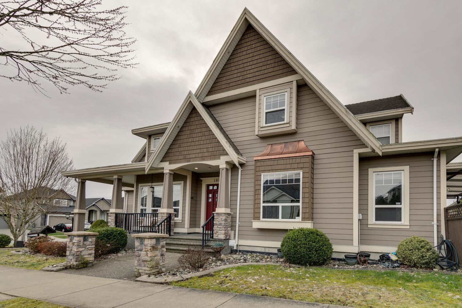 18938 54a Avenue, Surrey, British Columbia  V3S 6R4 - Photo 2 - R3101487