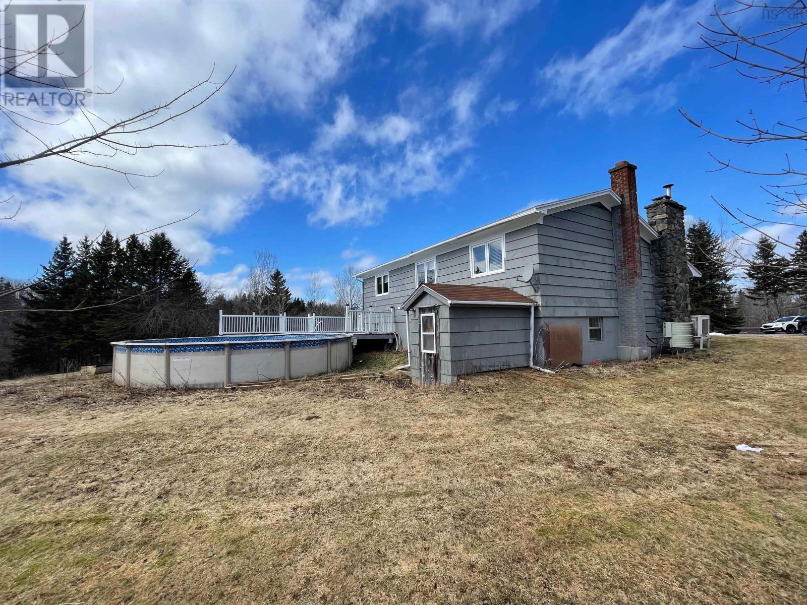 106 Morley Road, Portage, Nova Scotia  B1L 1E2 - Photo 3 - 202604964