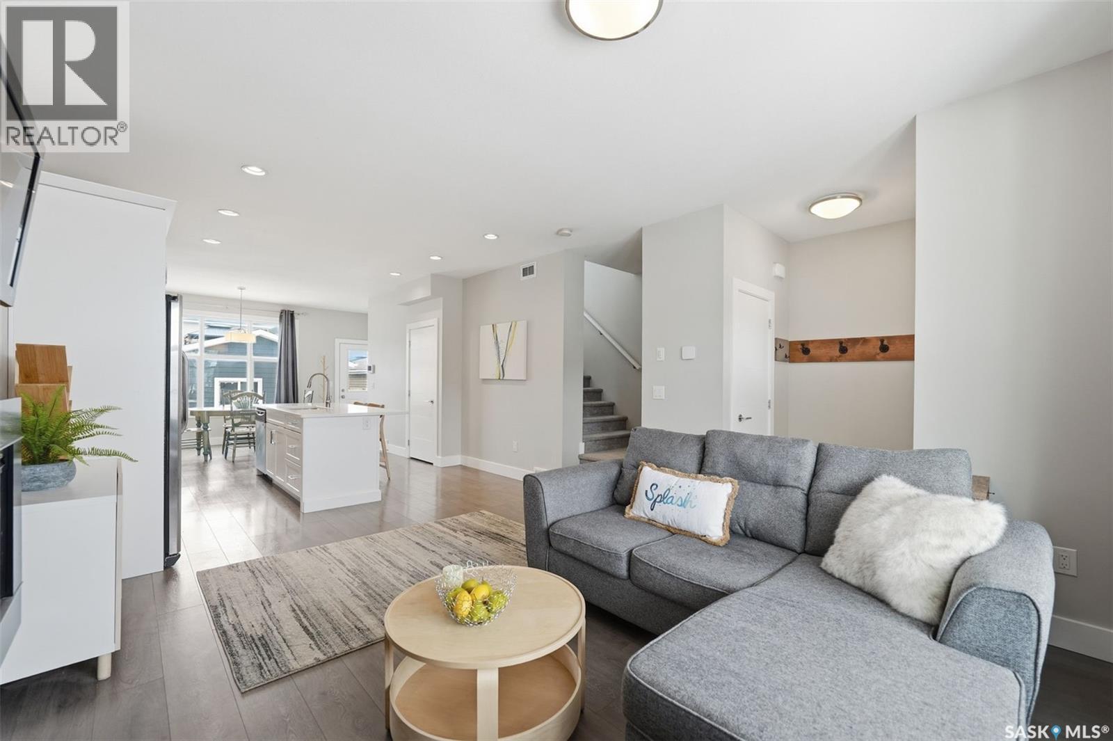 668 Meadows Boulevard, Saskatoon, Saskatchewan  S7V 0M5 - Photo 5 - SK030853