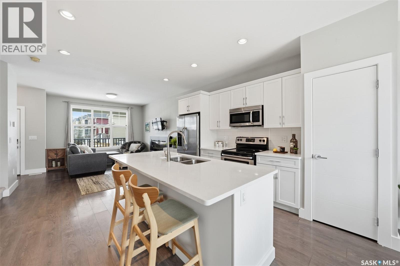 668 Meadows Boulevard, Saskatoon, Saskatchewan  S7V 0M5 - Photo 9 - SK030853