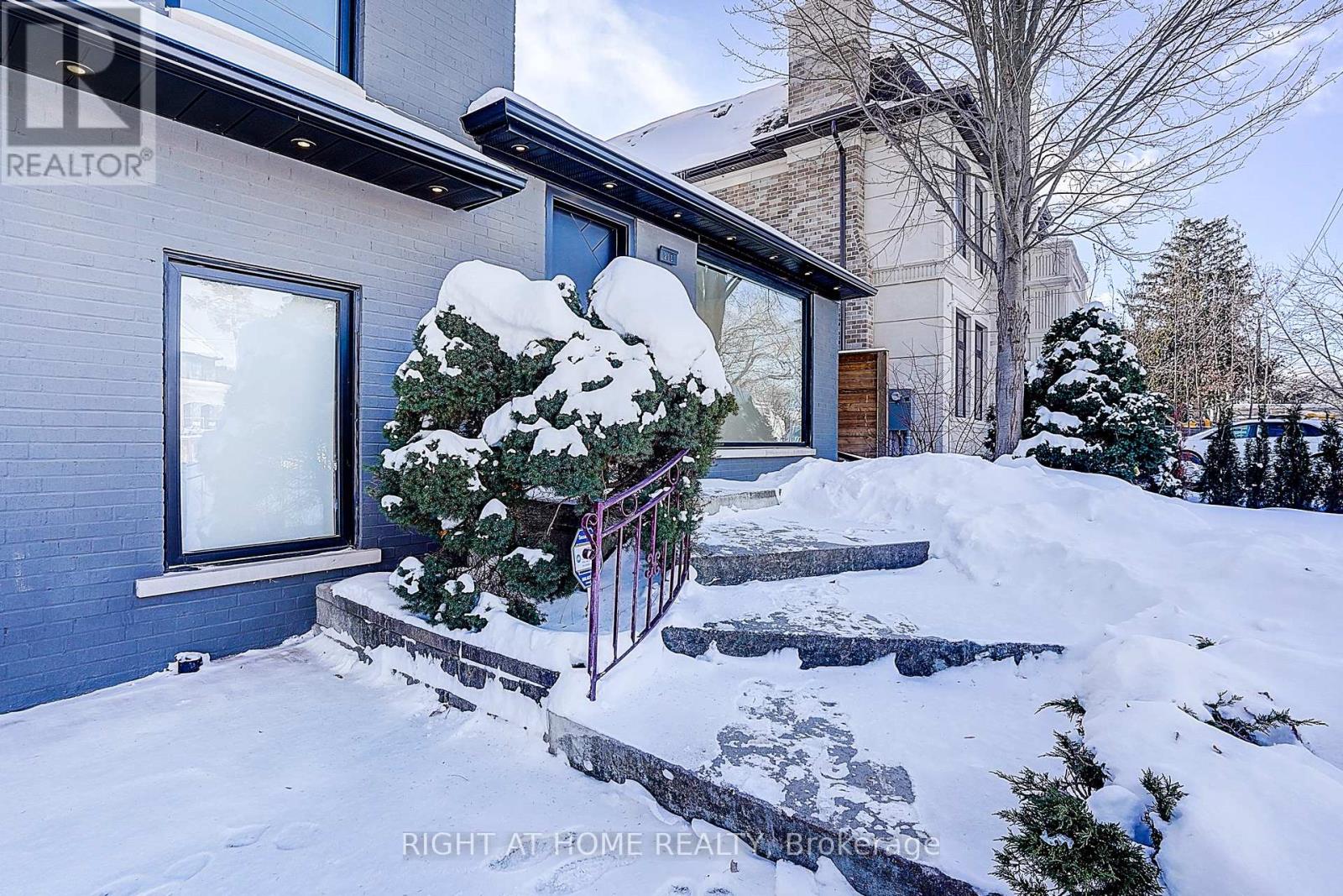 215 Churchill Avenue, Toronto, Ontario  M2R 1E2 - Photo 2 - C12819638