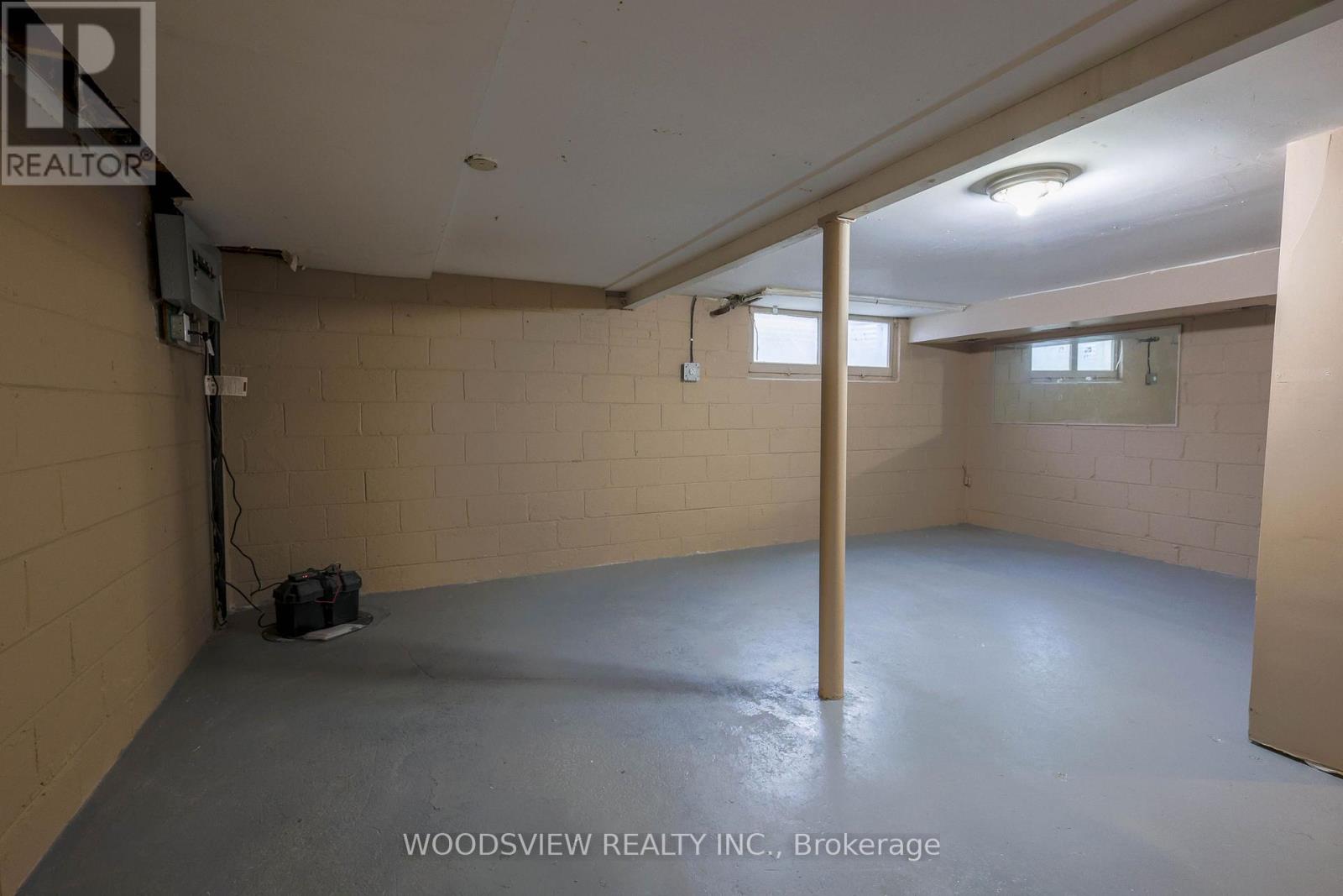 56 Lightwood Drive, Toronto (Thistletown-Beaumonde Heights), Ontario  M9V 2Z2 - Photo 14 - W12900600