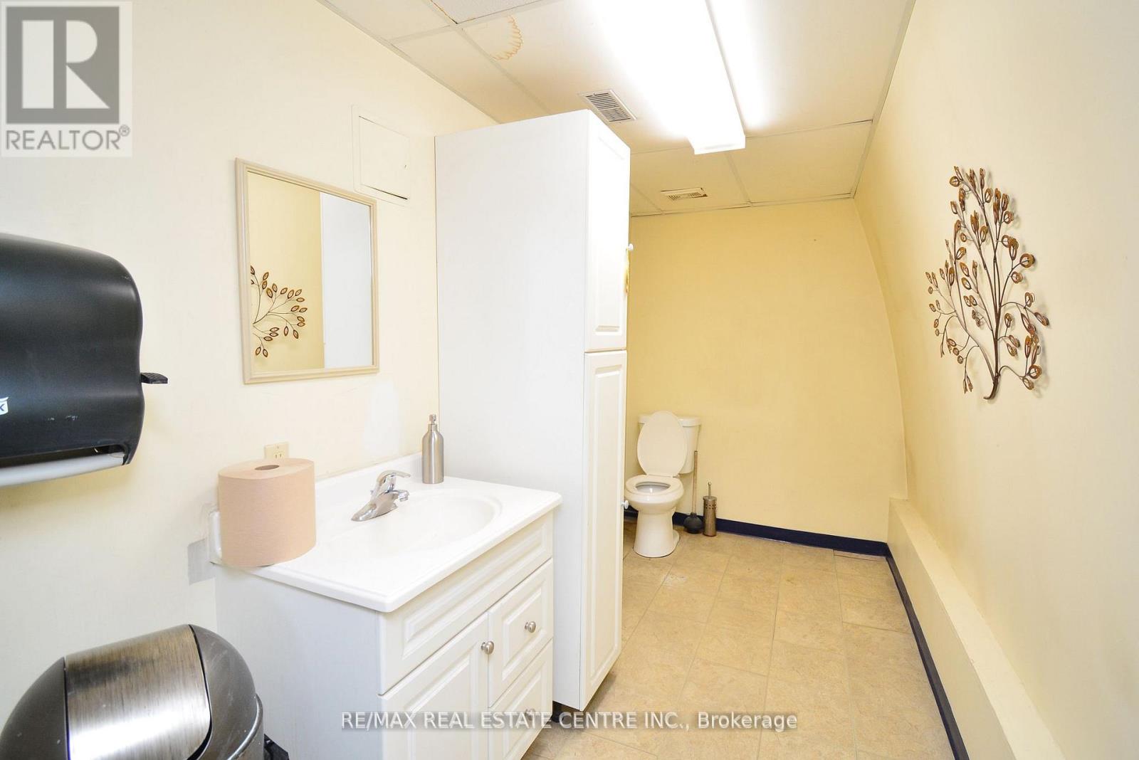 16524 Hurontario Street, Caledon, Ontario  L0N 1C0 - Photo 8 - W12900612