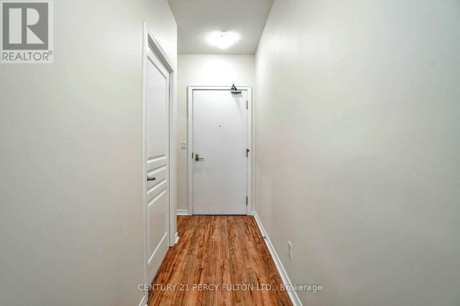 2211 - 352 Front Street W, Toronto (Waterfront Communities), Ontario  M5V 0K3 - Photo 2 - C12893542