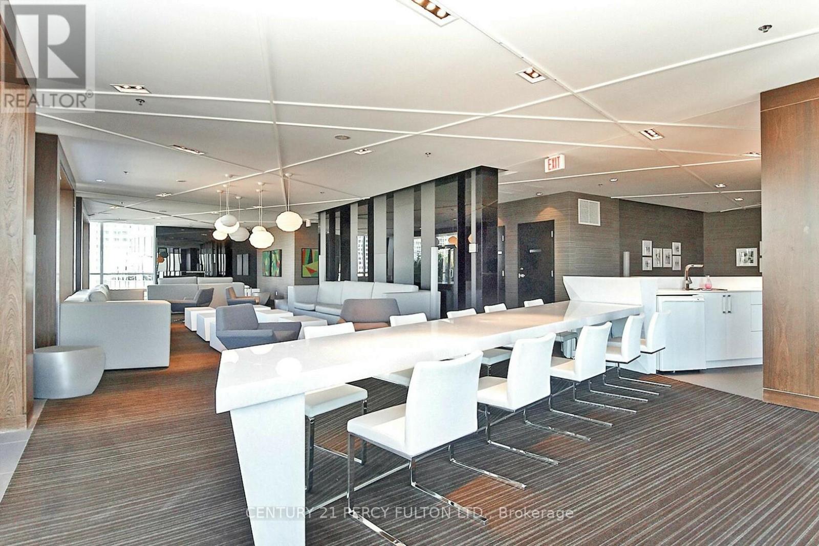 2211 - 352 Front Street W, Toronto (Waterfront Communities), Ontario  M5V 0K3 - Photo 35 - C12893542