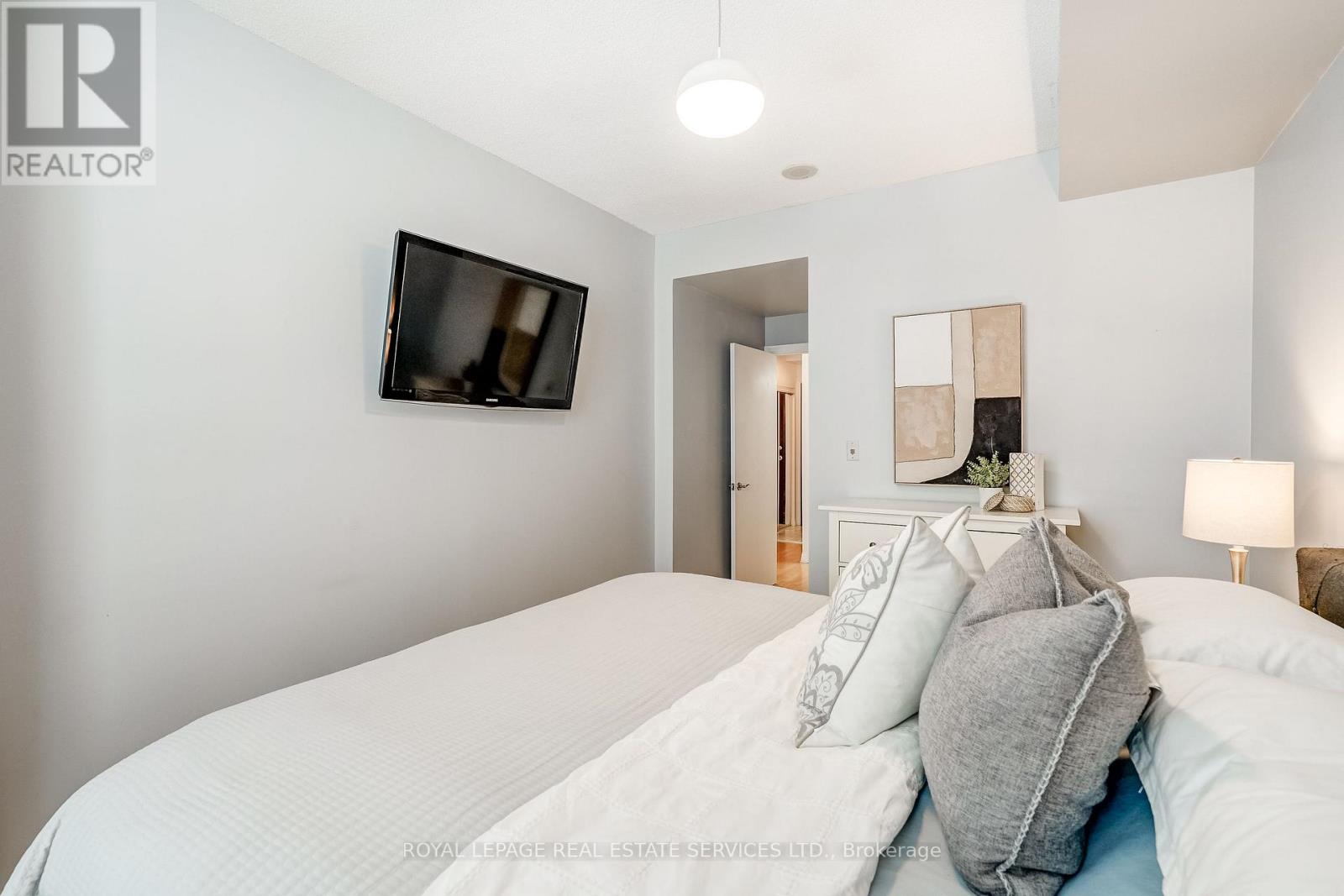 1106 - 1359 Rathburn Road, Mississauga, Ontario  L4W 5P7 - Photo 22 - W12757802