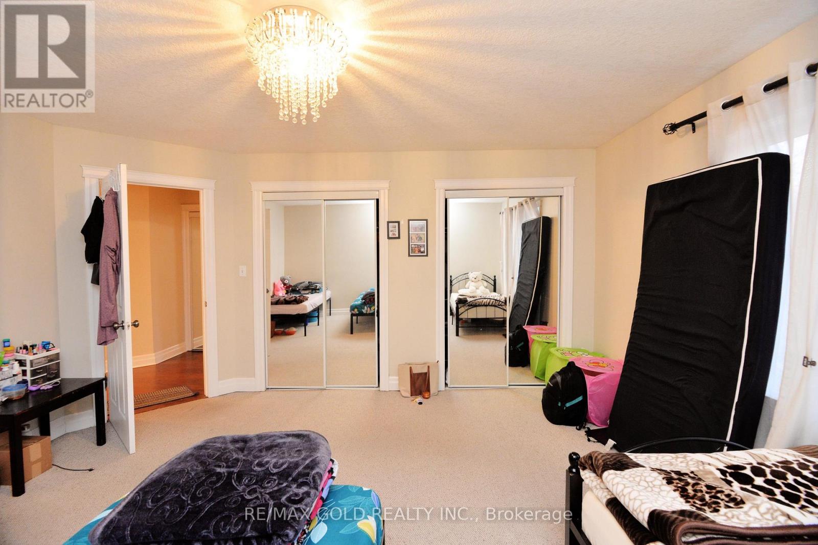 230 Doon Mills Drive, Kitchener, Ontario  N2P 2R8 - Photo 19 - X12840290