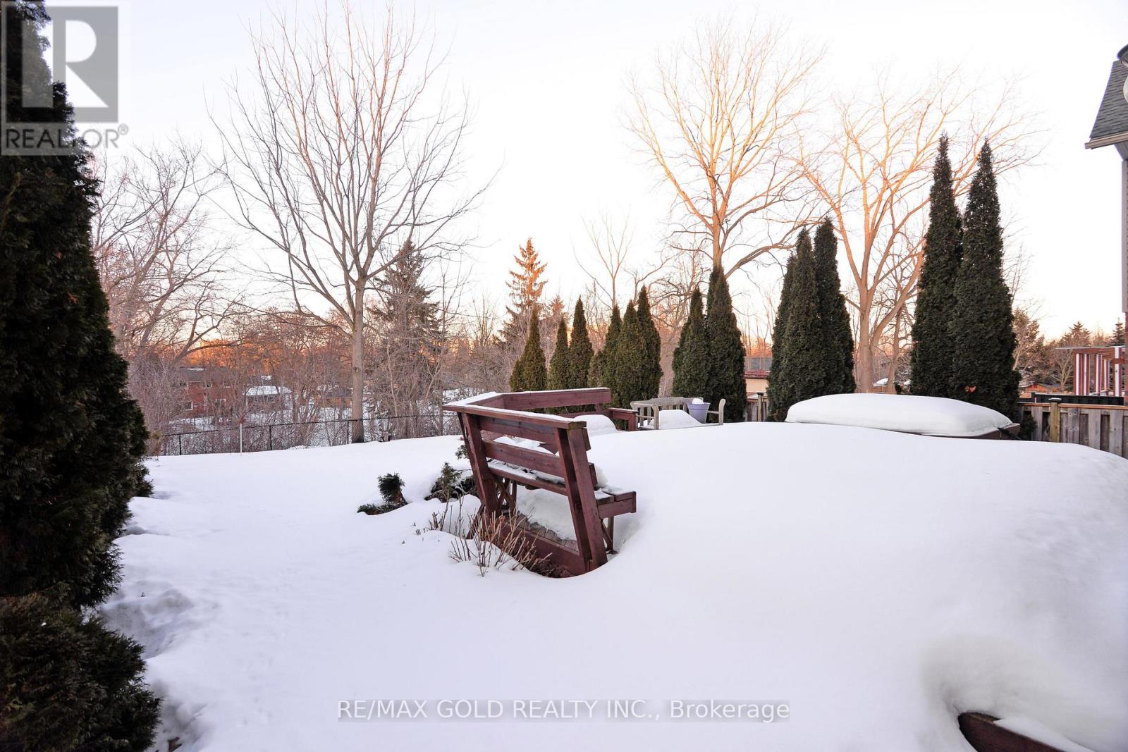 230 Doon Mills Drive, Kitchener, Ontario  N2P 2R8 - Photo 34 - X12840290