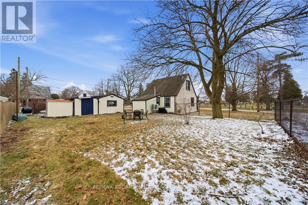 112 Dundas Street W, Brant (Paris), Ontario  N3L 1G9 - Photo 17 - X12900626