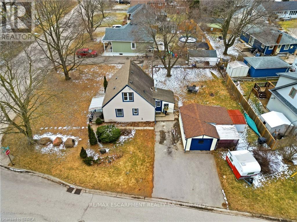 112 Dundas Street W, Brant (Paris), Ontario  N3L 1G9 - Photo 18 - X12900626