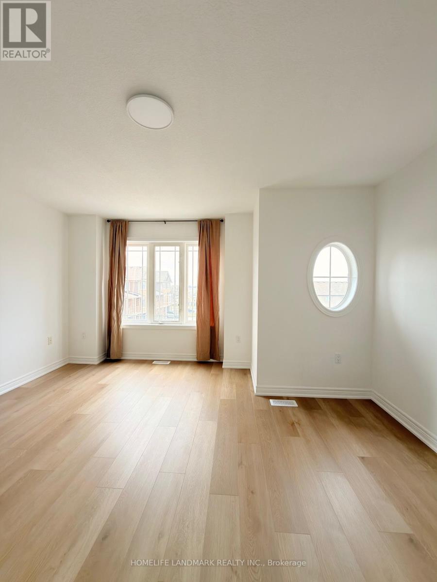 60 Bloom Crescent, Hamilton, Ontario  L0R 1P0 - Photo 2 - X12900648