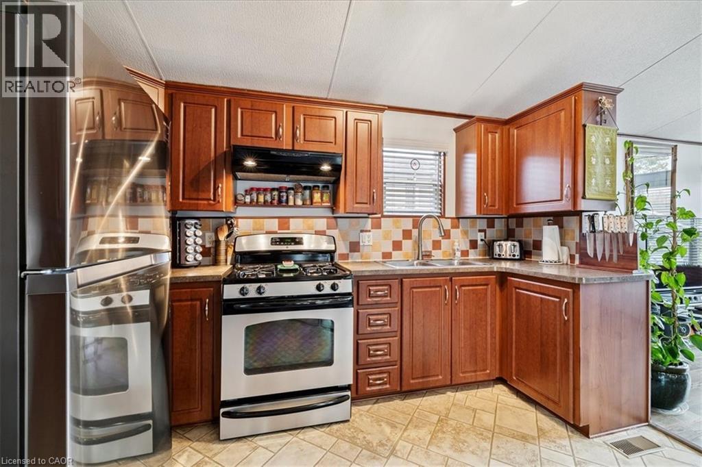 4449 Milburough Line Unit# 13 Spruce, Burlington, Ontario  L7P 0C5 - Photo 15 - 40813456