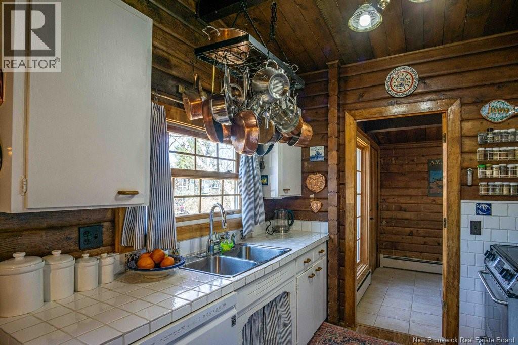 49 Pugsley Street, Nackawic, New Brunswick  E6G 1B1 - Photo 11 - NB135393