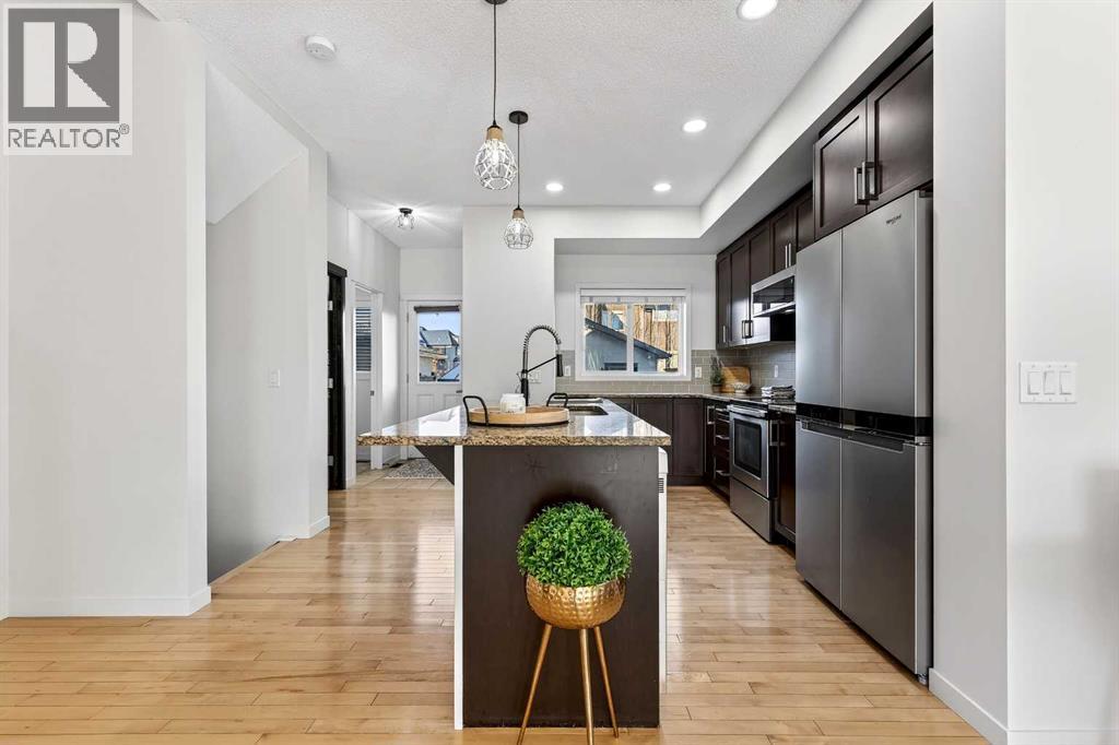 345 Mahogany Boulevard SE, Calgary, Alberta  T3M 1V1 - Photo 3 - A2284350