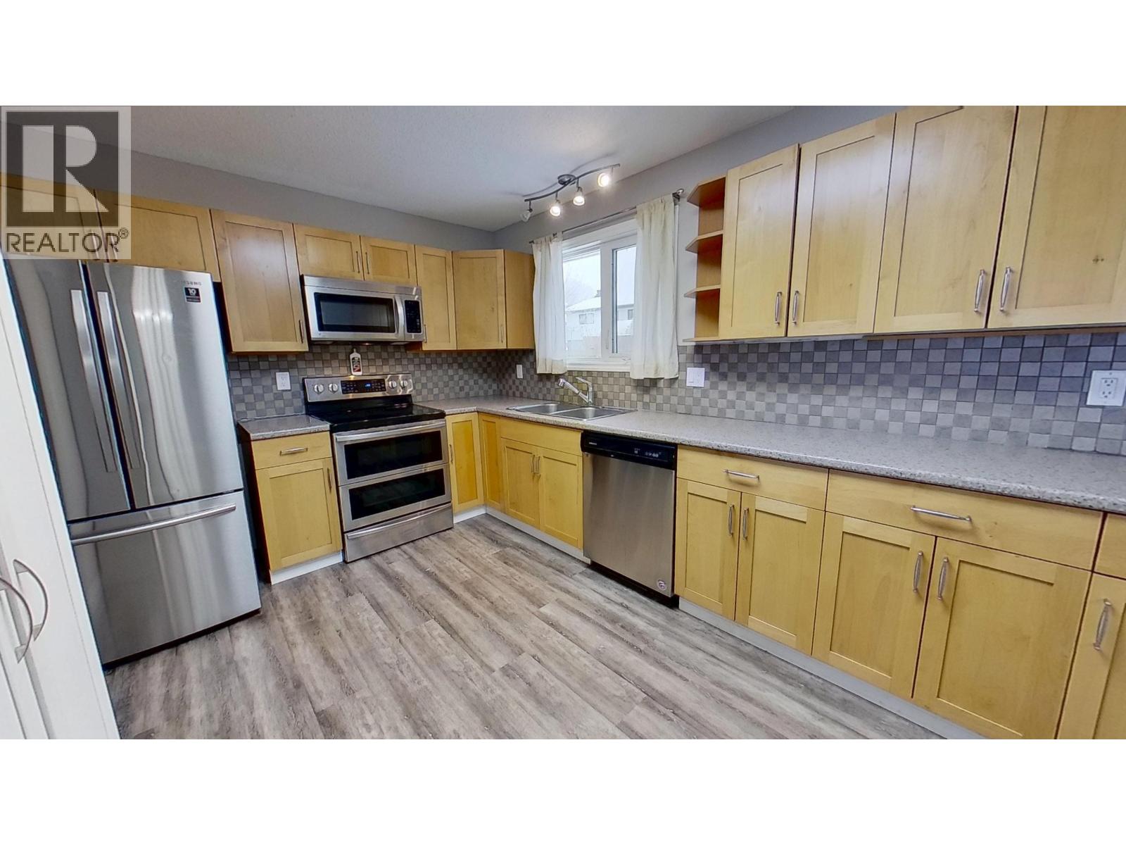 9603 93 Street, Fort St. John, British Columbia  V1J 5R9 - Photo 11 - R3076210