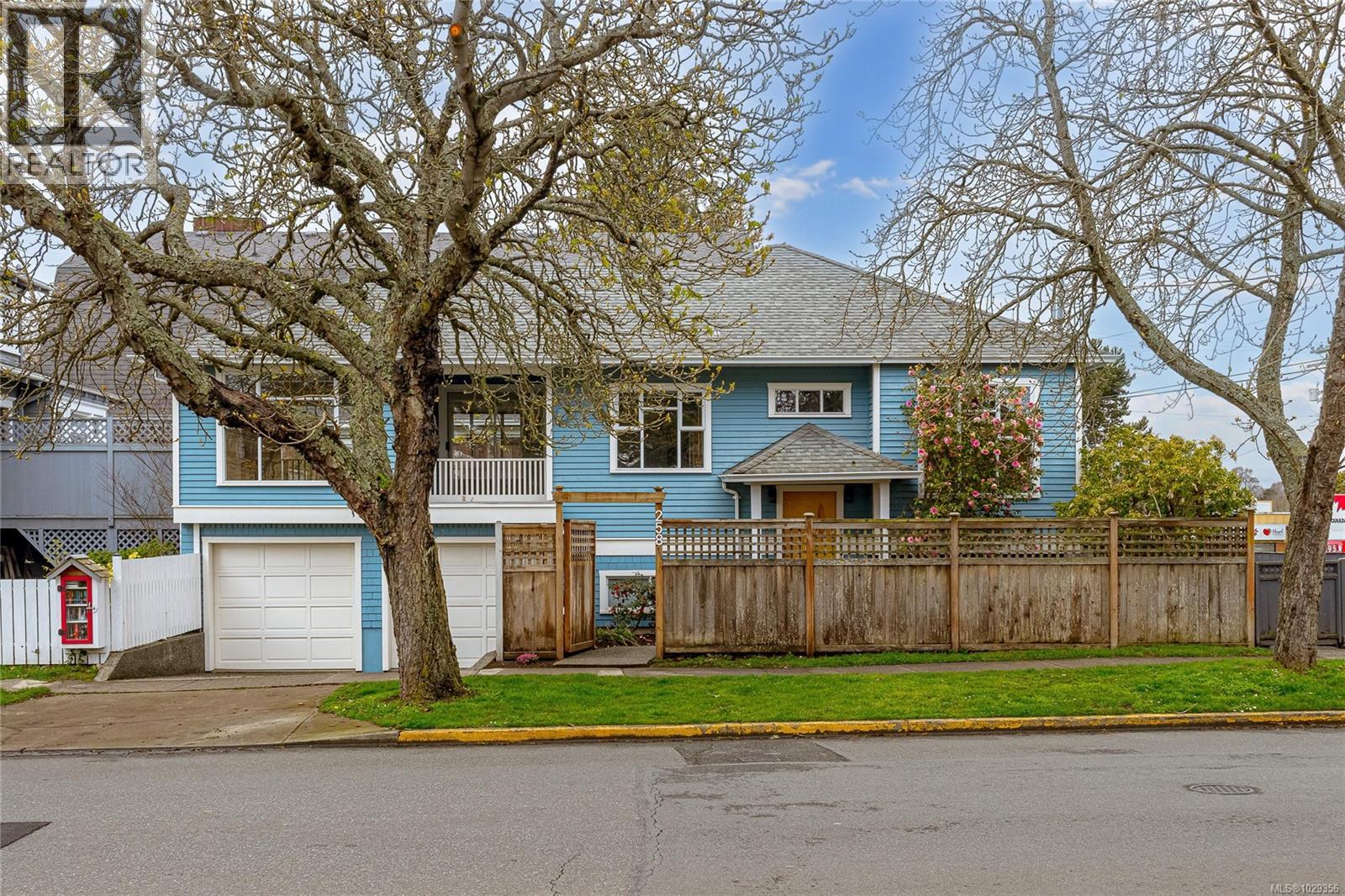258 St. Charles St, Victoria, British Columbia