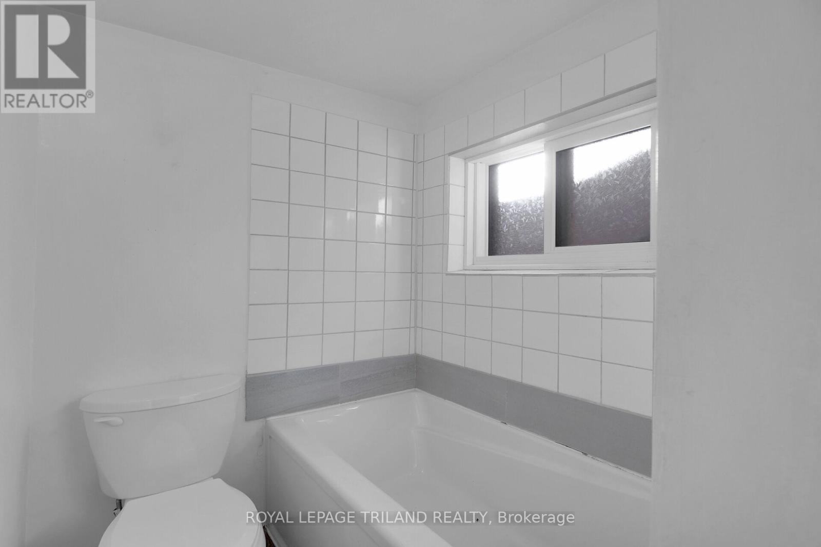 18.5 Adelaide Street S, London South, Ontario  N5Z 3J8 - Photo 23 - X12900736