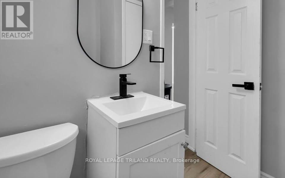 18.5 Adelaide Street S, London South, Ontario  N5Z 3J8 - Photo 9 - X12900736