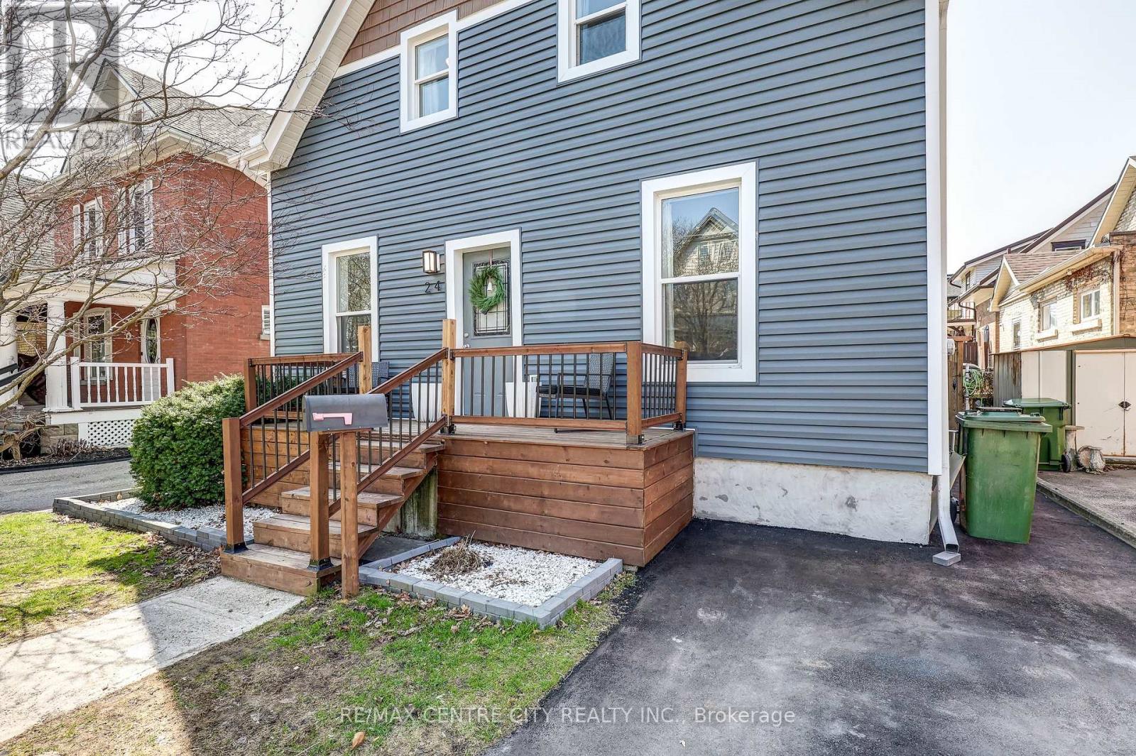 24 St Annes Place, St. Thomas, Ontario  N5R 2W5 - Photo 32 - X12900748