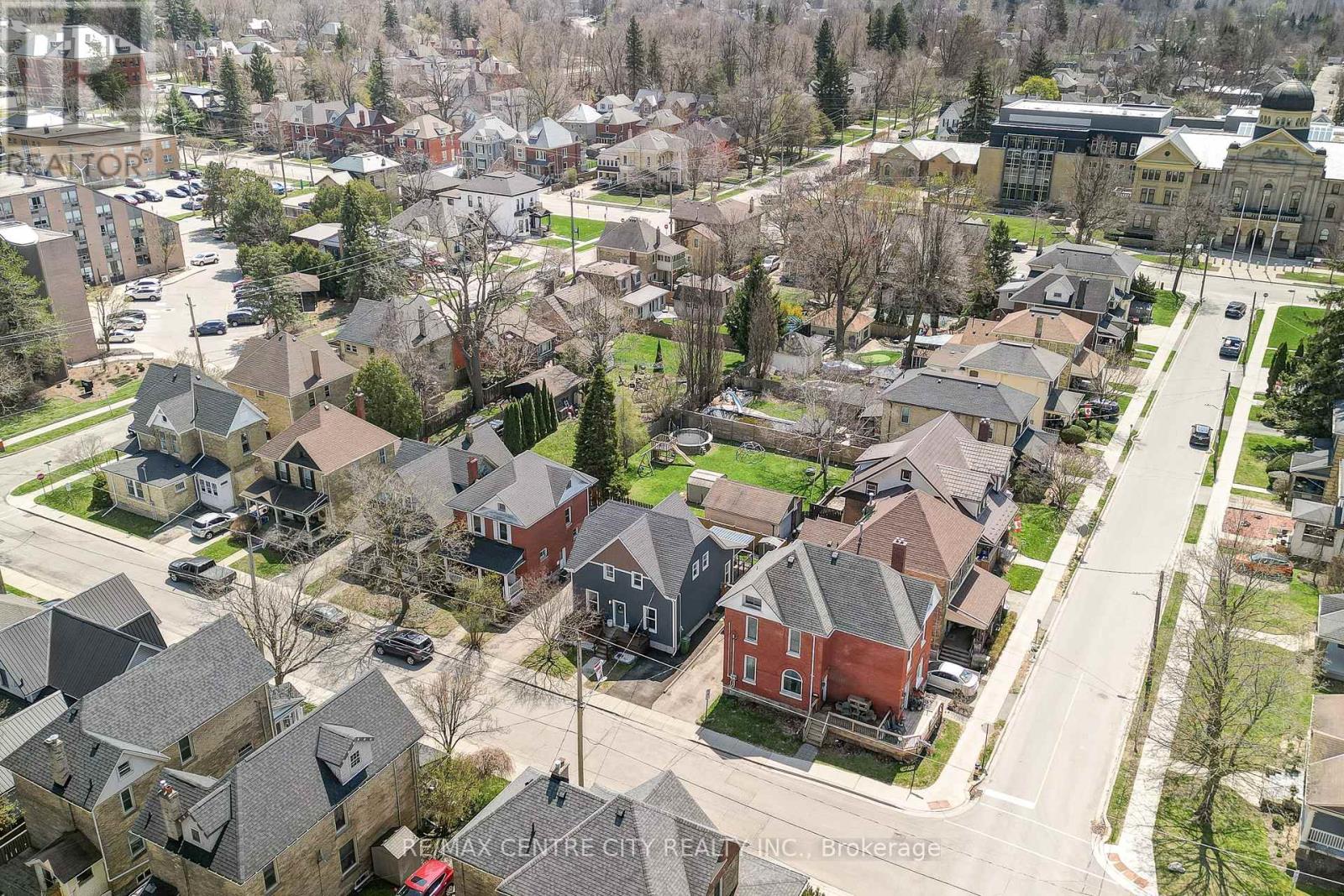 24 St Annes Place, St. Thomas, Ontario  N5R 2W5 - Photo 39 - X12900748