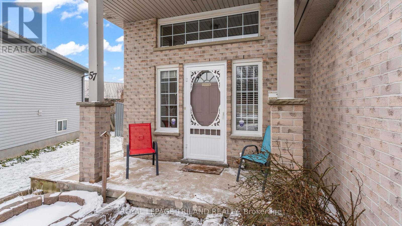 57 Simms Court, London South (South T), Ontario  N5Z 5E7 - Photo 4 - X12900766