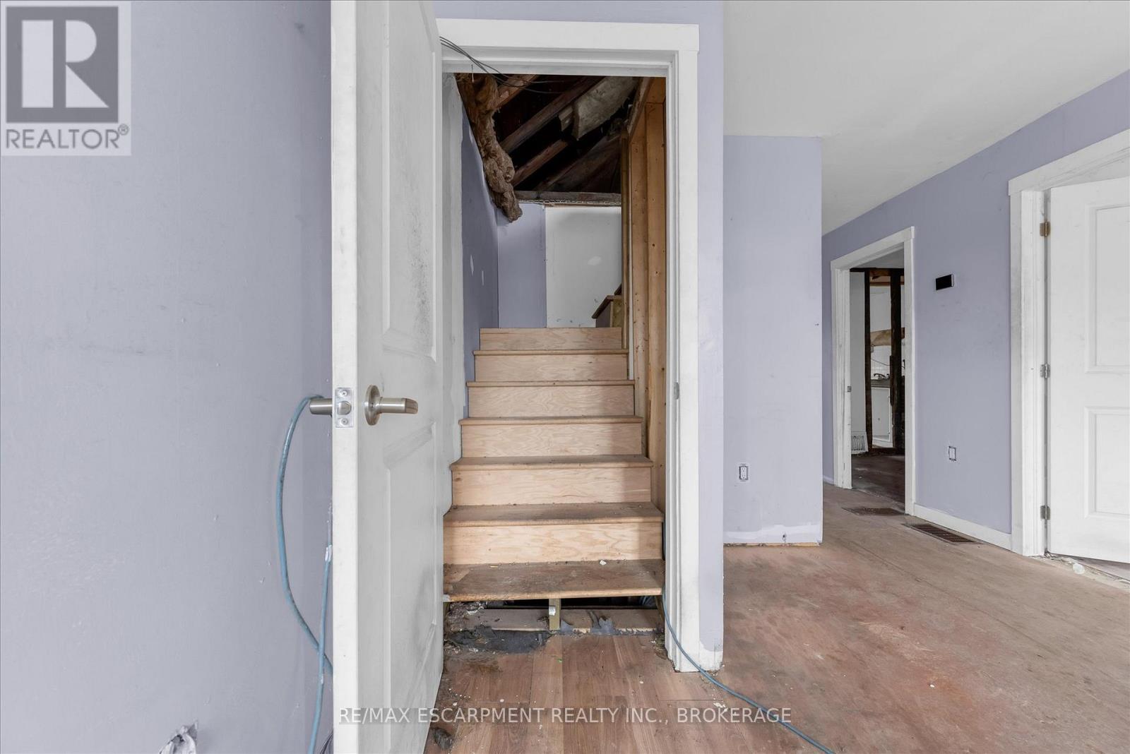 29 Mckinstry Street, Hamilton (Industrial Sector), Ontario  L8L 6C2 - Photo 15 - X12900790