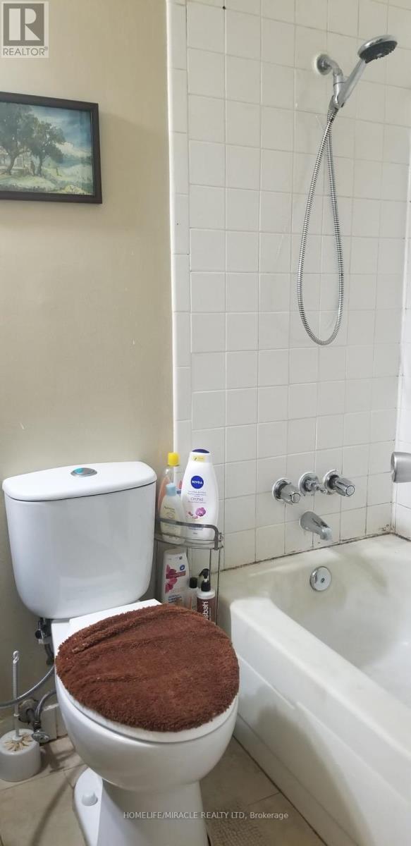 1509 - 45 Silverstone Drive, Toronto, Ontario  M9V 4B1 - Photo 13 - W12893716