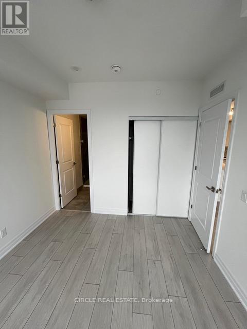 2505 - 30 Elm Drive W, Mississauga, Ontario  L5B 0N6 - Photo 13 - W12897360