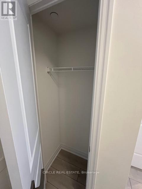 2505 - 30 Elm Drive W, Mississauga, Ontario  L5B 0N6 - Photo 17 - W12897360