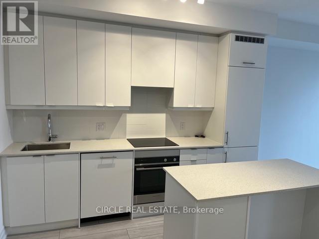 2505 - 30 Elm Drive W, Mississauga, Ontario  L5B 0N6 - Photo 6 - W12897360