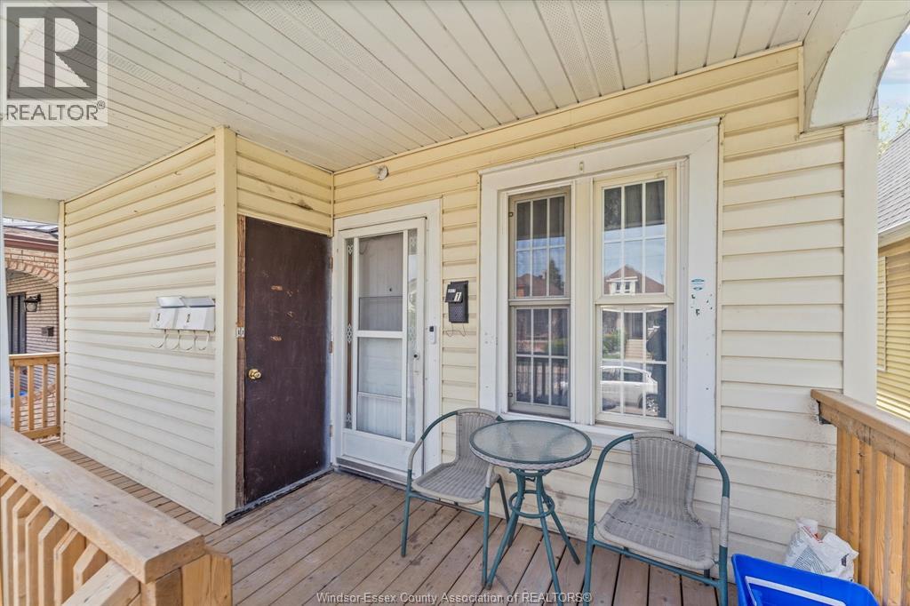 1107 Pierre, Windsor, Ontario  N9A 2L3 - Photo 4 - 26005742