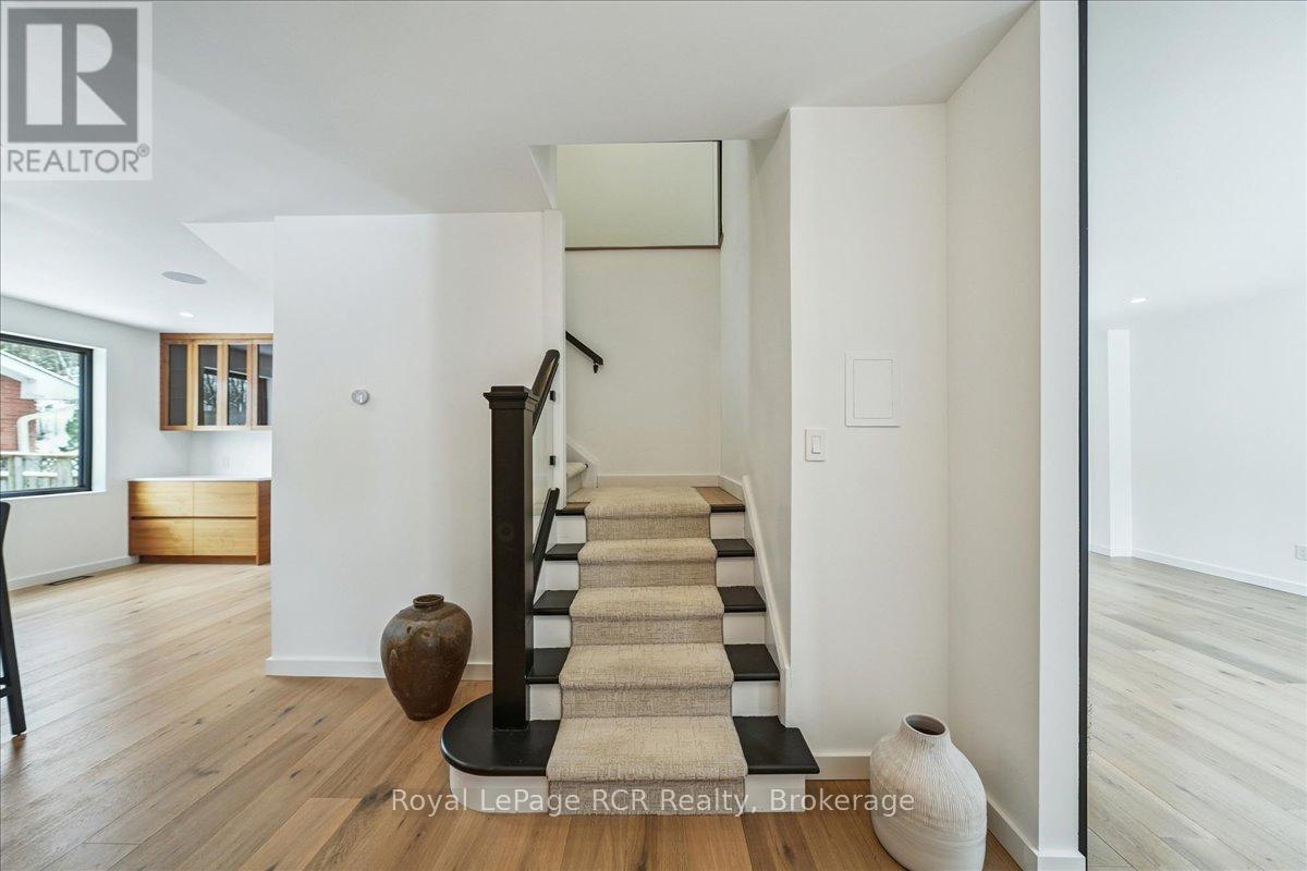 400 2nd Avenue W, Owen Sound, Ontario  N4K 4L7 - Photo 2 - X12900764