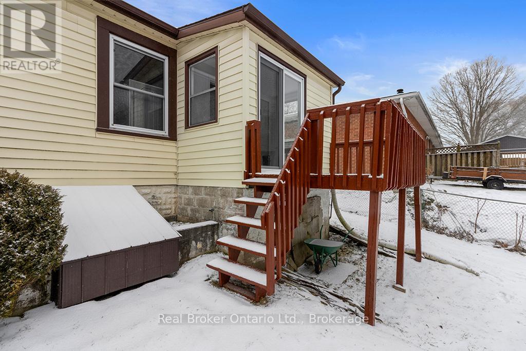 626 13th Avenue, Hanover, Ontario  N4N 2X1 - Photo 42 - X12900814