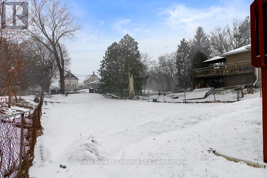 626 13th Avenue, Hanover, Ontario  N4N 2X1 - Photo 45 - X12900814