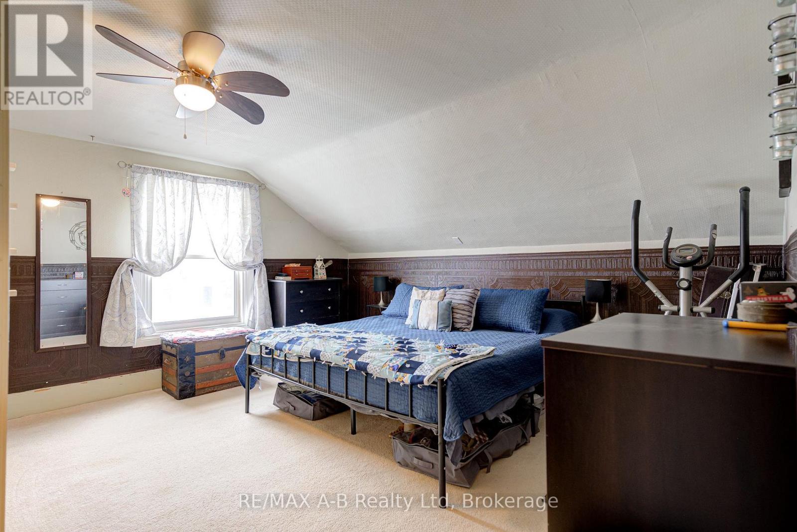 145 St George Street, West Perth, Ontario  N0K 1N0 - Photo 21 - X12900836