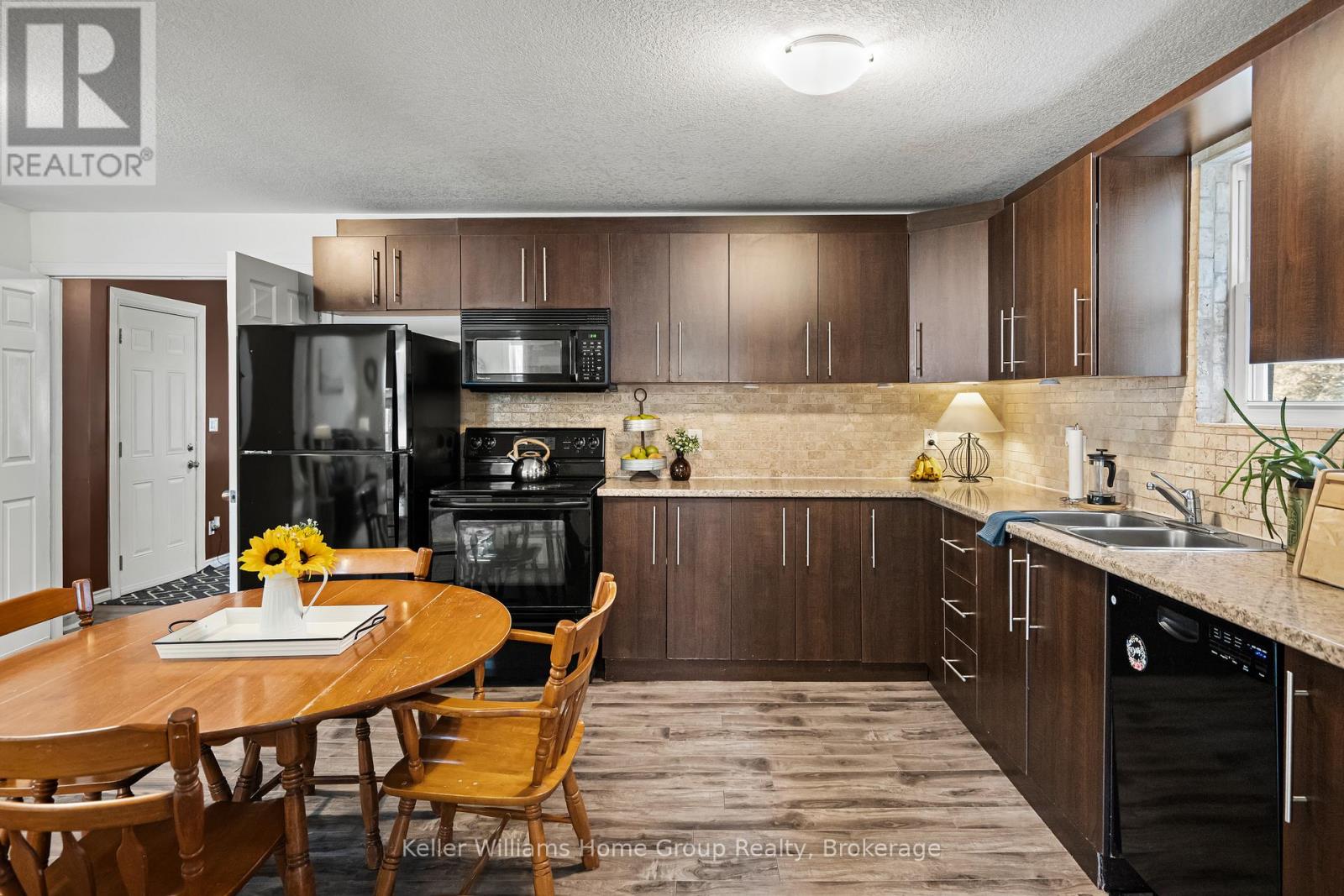 162 Alice Street, Guelph, Ontario  N1E 3A1 - Photo 8 - X12900852