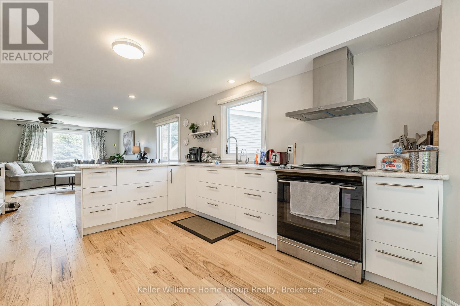 21 Westhill Road, Guelph (Willow West/sugarbush/west Acres), Ontario  N1H 7R8 - Photo 2 - X12900860