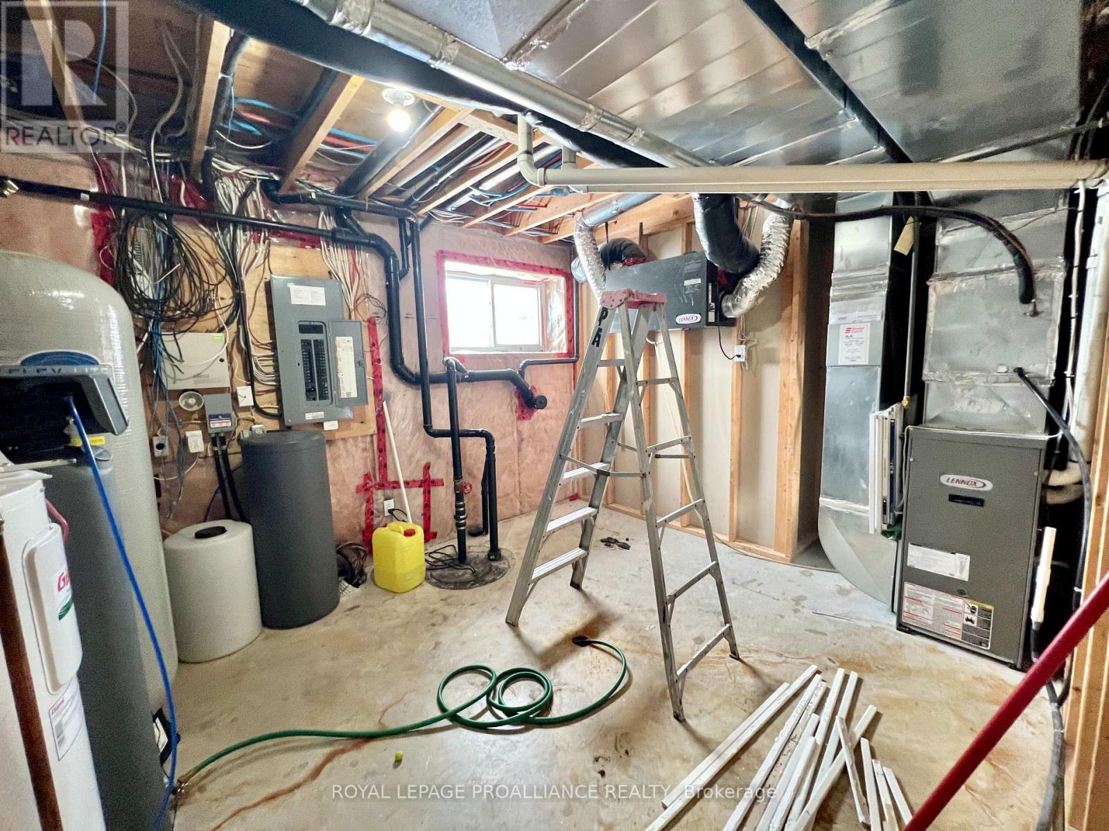 500 Boulton Road, Quinte West, Ontario  K8V 5P7 - Photo 32 - X12900760