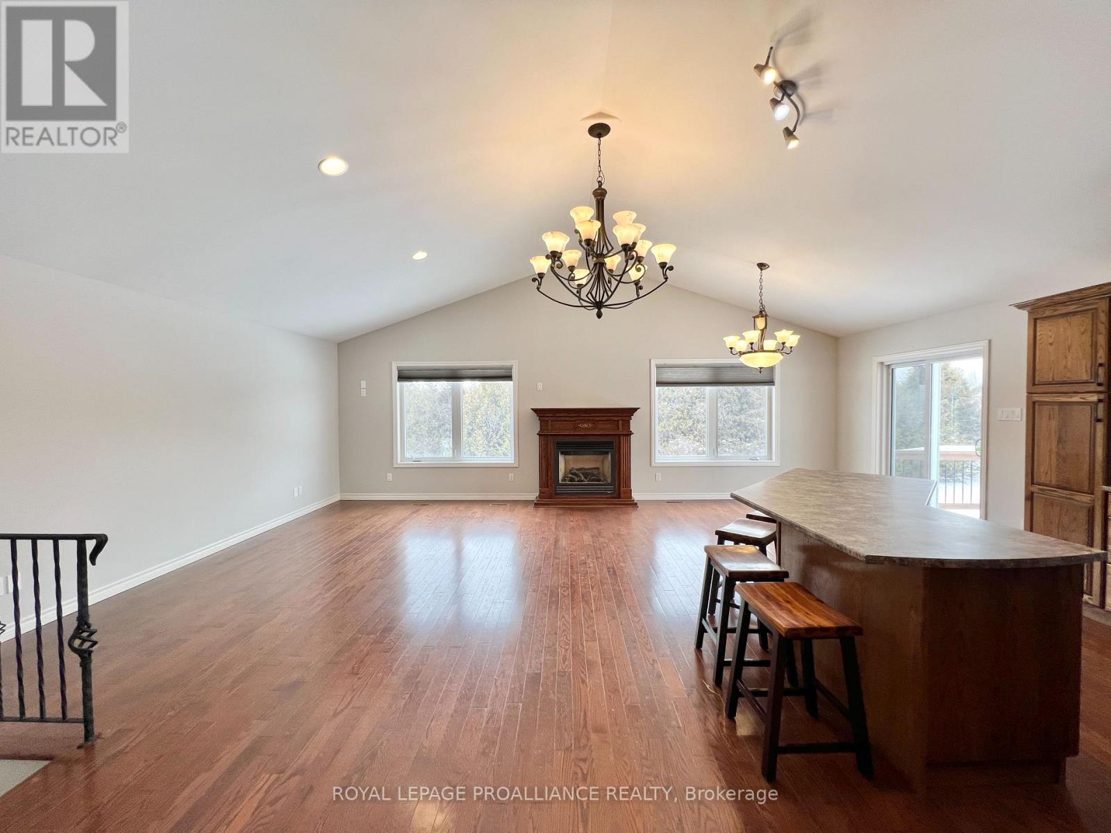 500 Boulton Road, Quinte West, Ontario  K8V 5P7 - Photo 6 - X12900760